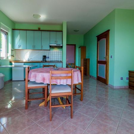 Apartmani Rino Dramalj Ngoại thất bức ảnh