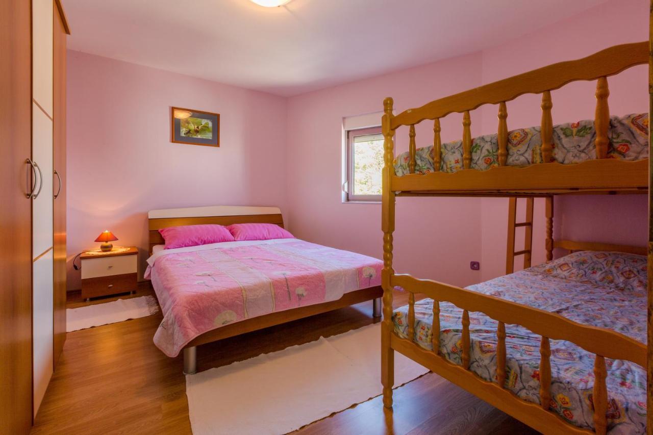 Apartmani Rino Dramalj Ngoại thất bức ảnh