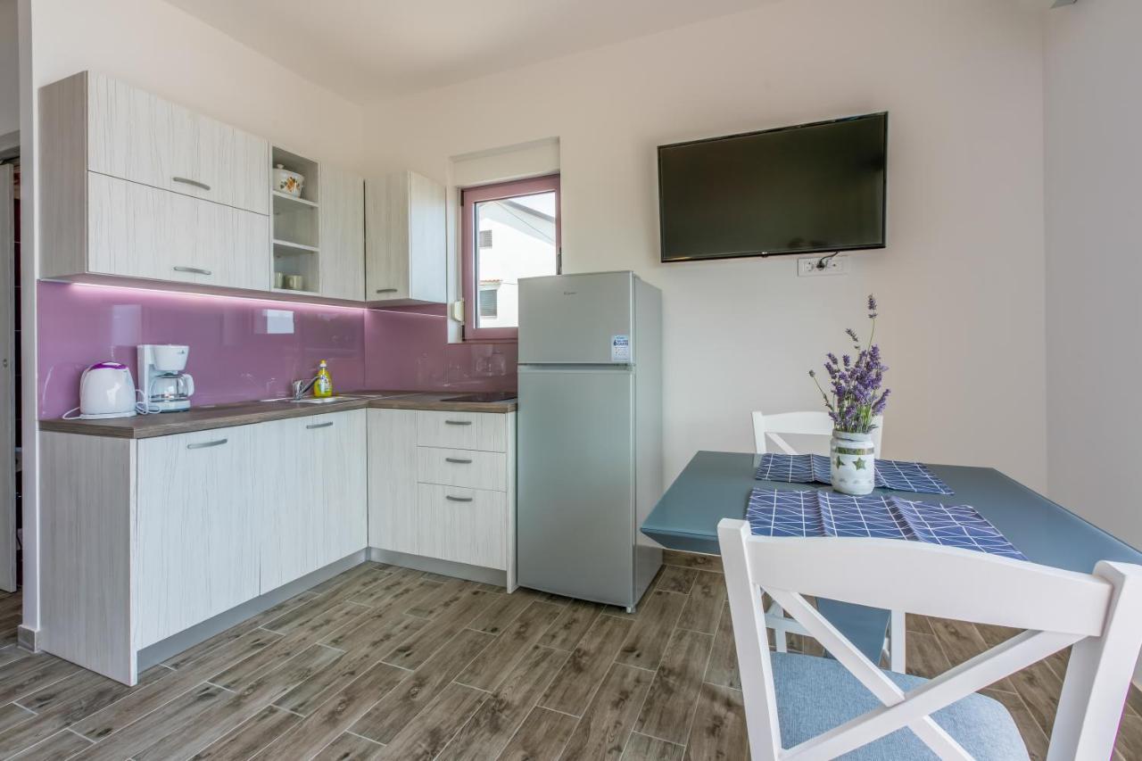 Apartmani Rino Dramalj Ngoại thất bức ảnh