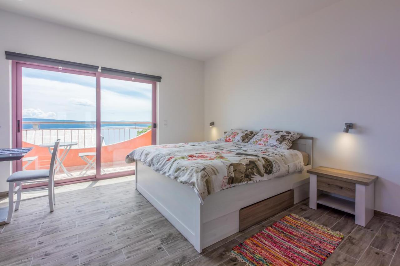 Apartmani Rino Dramalj Ngoại thất bức ảnh